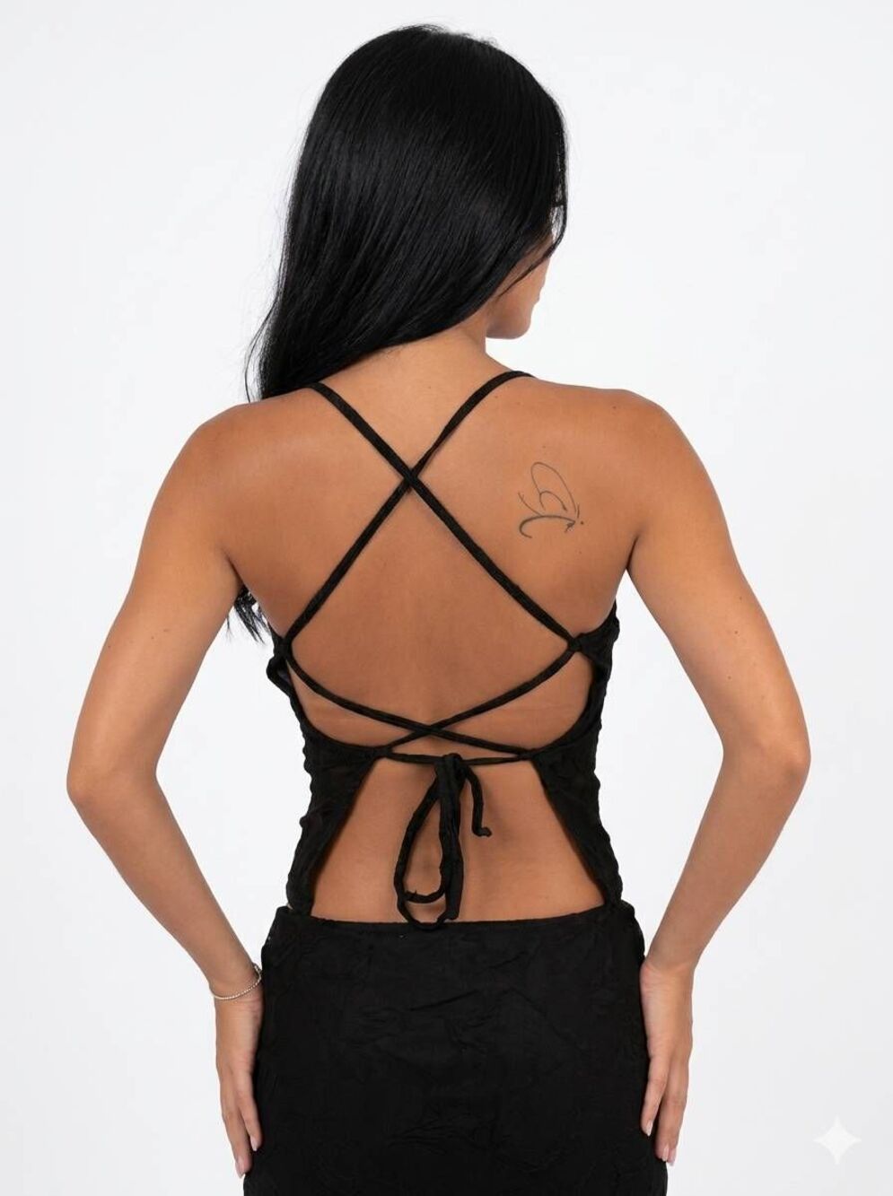 ☔️🔸️Black Lace Floral Crisscross Tied Backless Top Medium